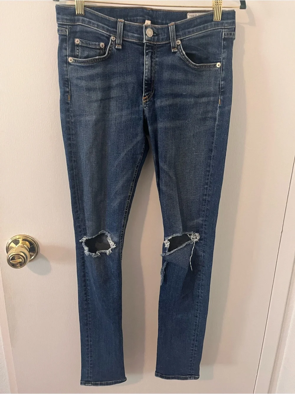 Rag & Bone Women’s Skinny Jeans Distressed Destroyed Ripped Knee Size 30